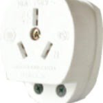 FICHA 16 HEMBRA 3 PERNOS CHATOS NEGRO