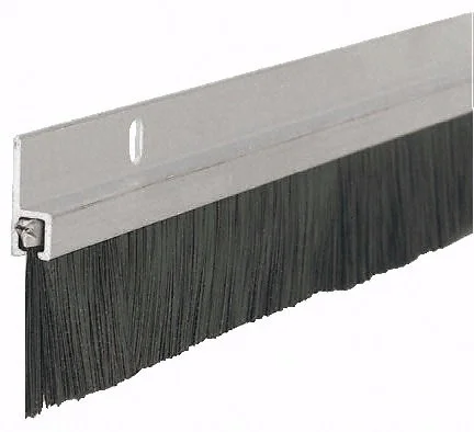 ZOCALO PLASTICO CEPILLO BLANCO 80 CM.