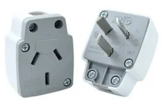 KIT 20A – BASE TOMA + FICHA MACHO 20 A